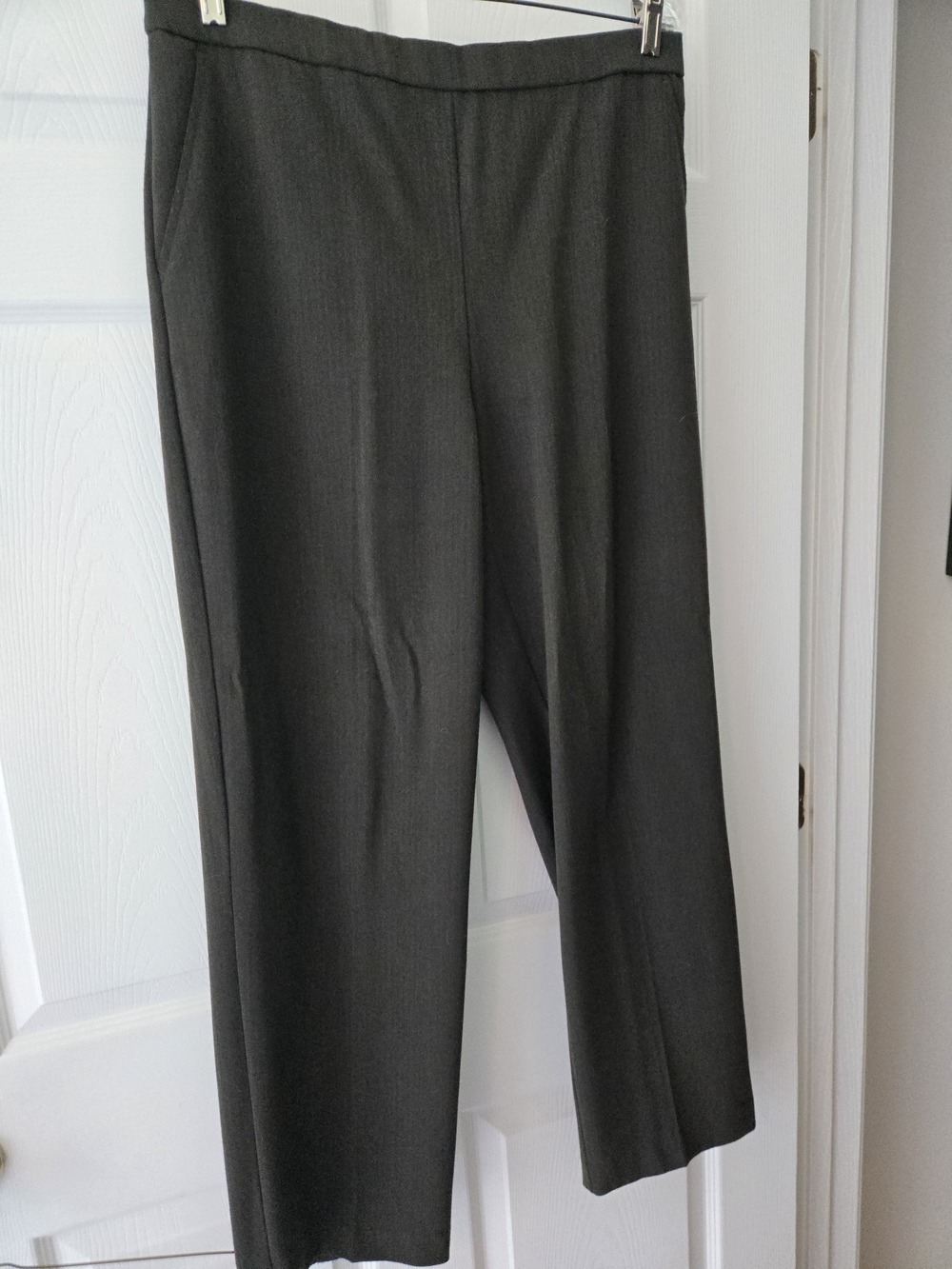 Briggs New York Ladies Dark Gray Straight Dress Pants